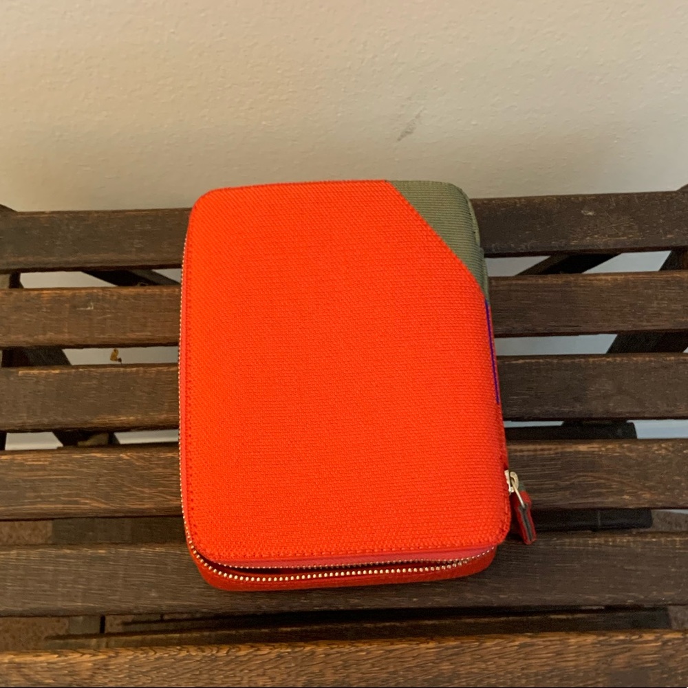 Rothy’s Mid Catchall in Bright Poppy